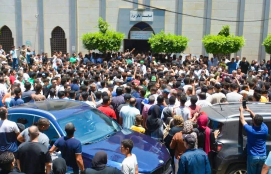 خروج جثمان أحمد عامر من مسجد الحريري بسمنود