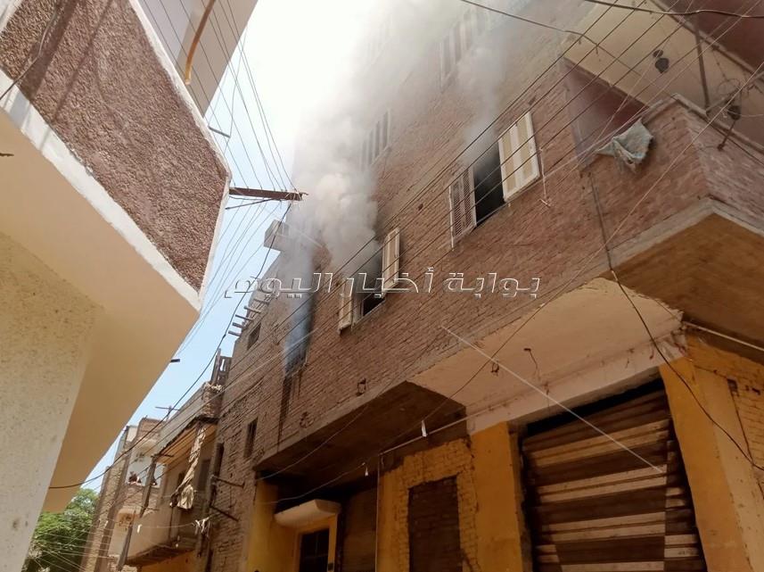 السيطرة على حريق داخل شقة سكنية بقليوب (صور)