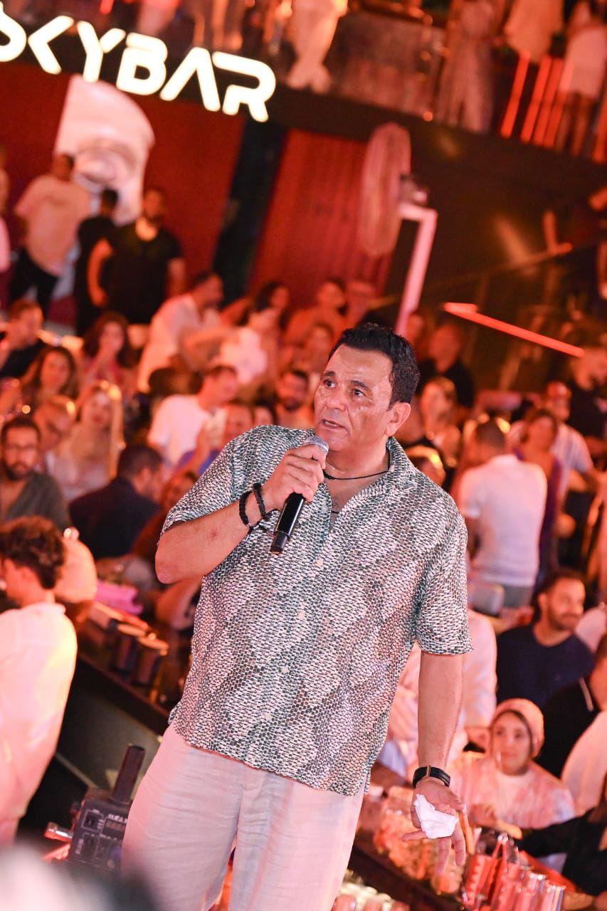  محمد فؤاد يختتم جولته فى الساحل الشمالي بحضور طارق العريان والمشاهير