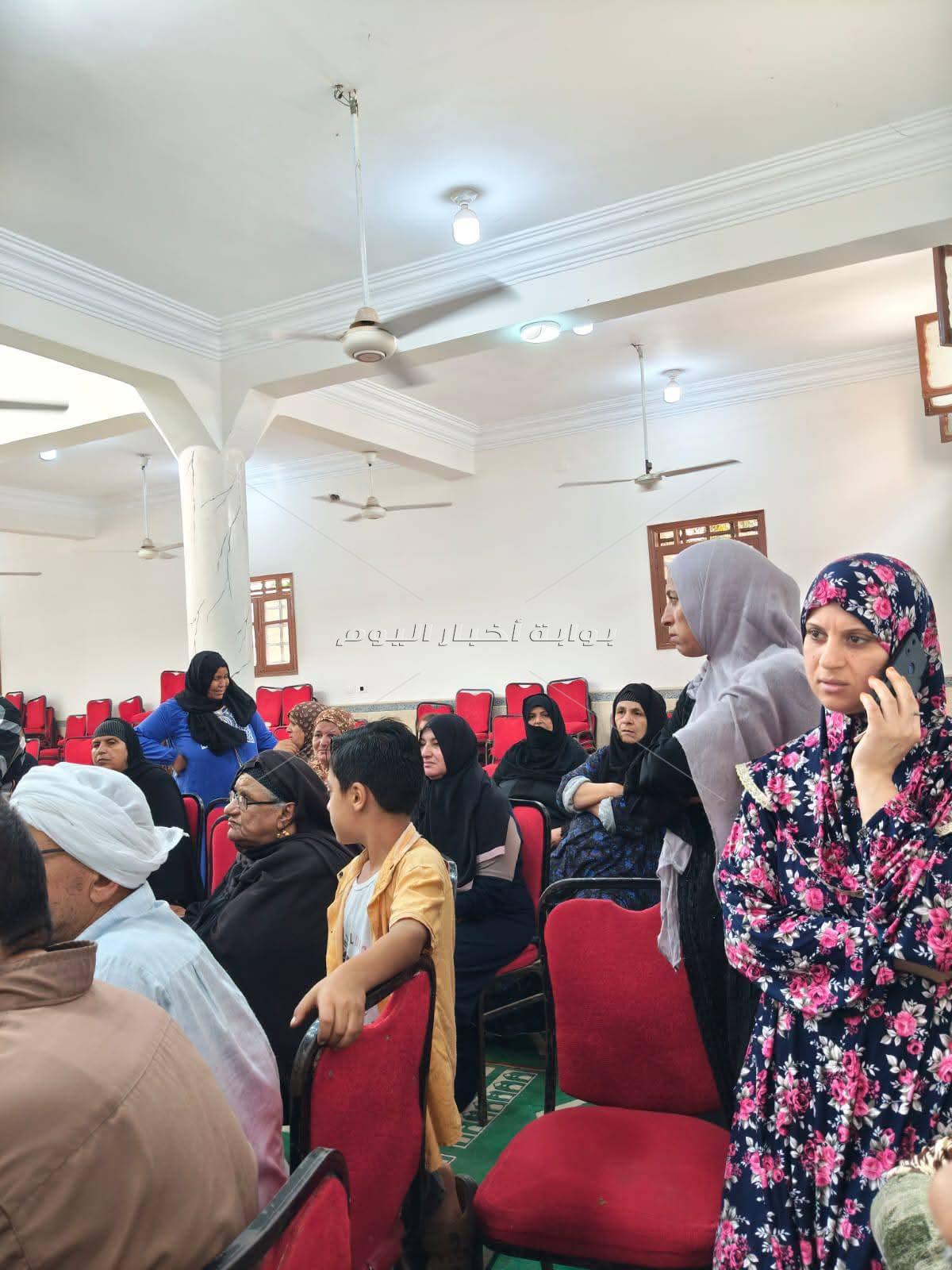 تفعيل رؤية مصر للتنمية المستدامة في دورات النقابة العامة للعاملين بالزراعة والري| صور