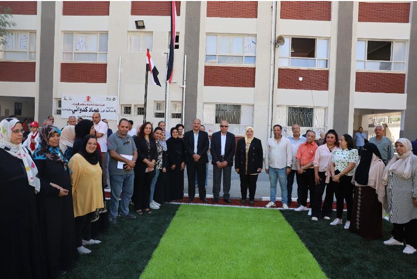 محافظ المنيا يتابع سير العملية التعليمية بعدد من مدارس المحافظة| صور