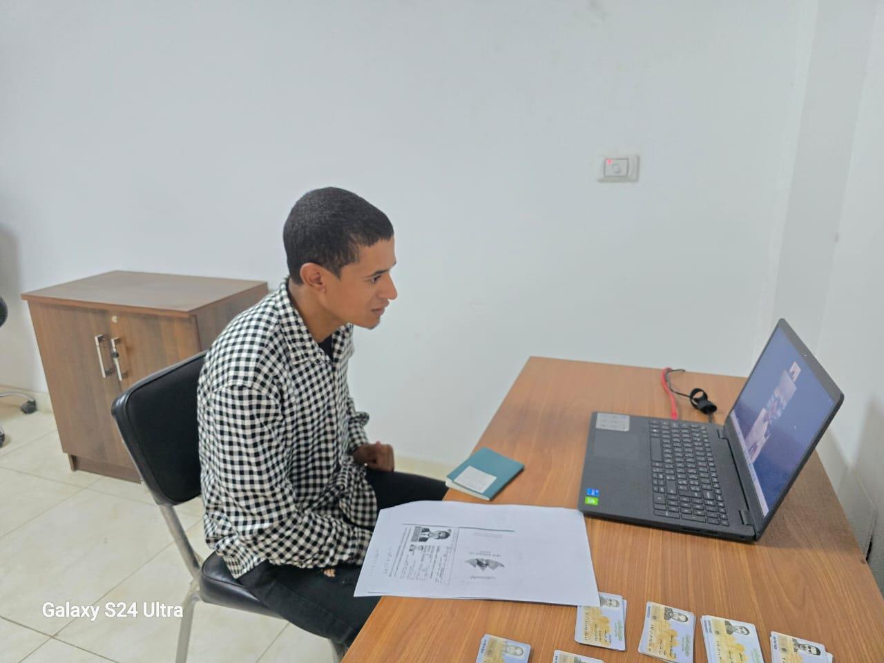 وزير العمل يعلن اختبارات جديدة لوظائف الأردن بمصنع وملابس جاهزة| صور