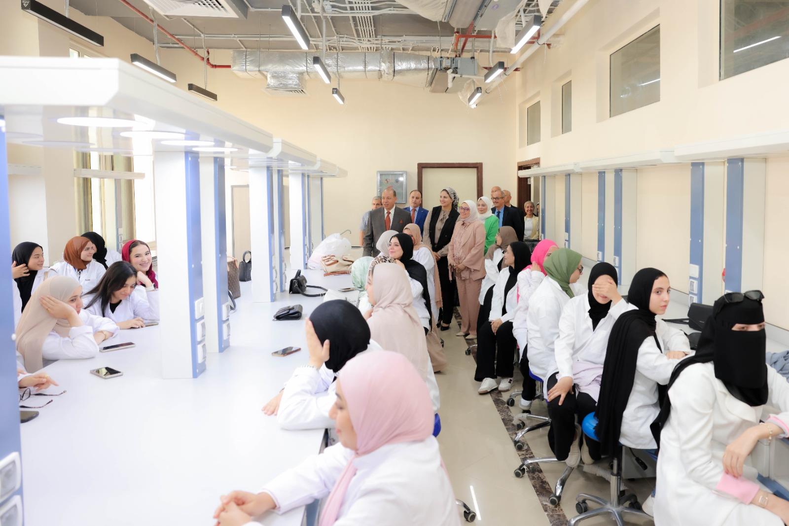 جامعة المنصورة الأهلية 