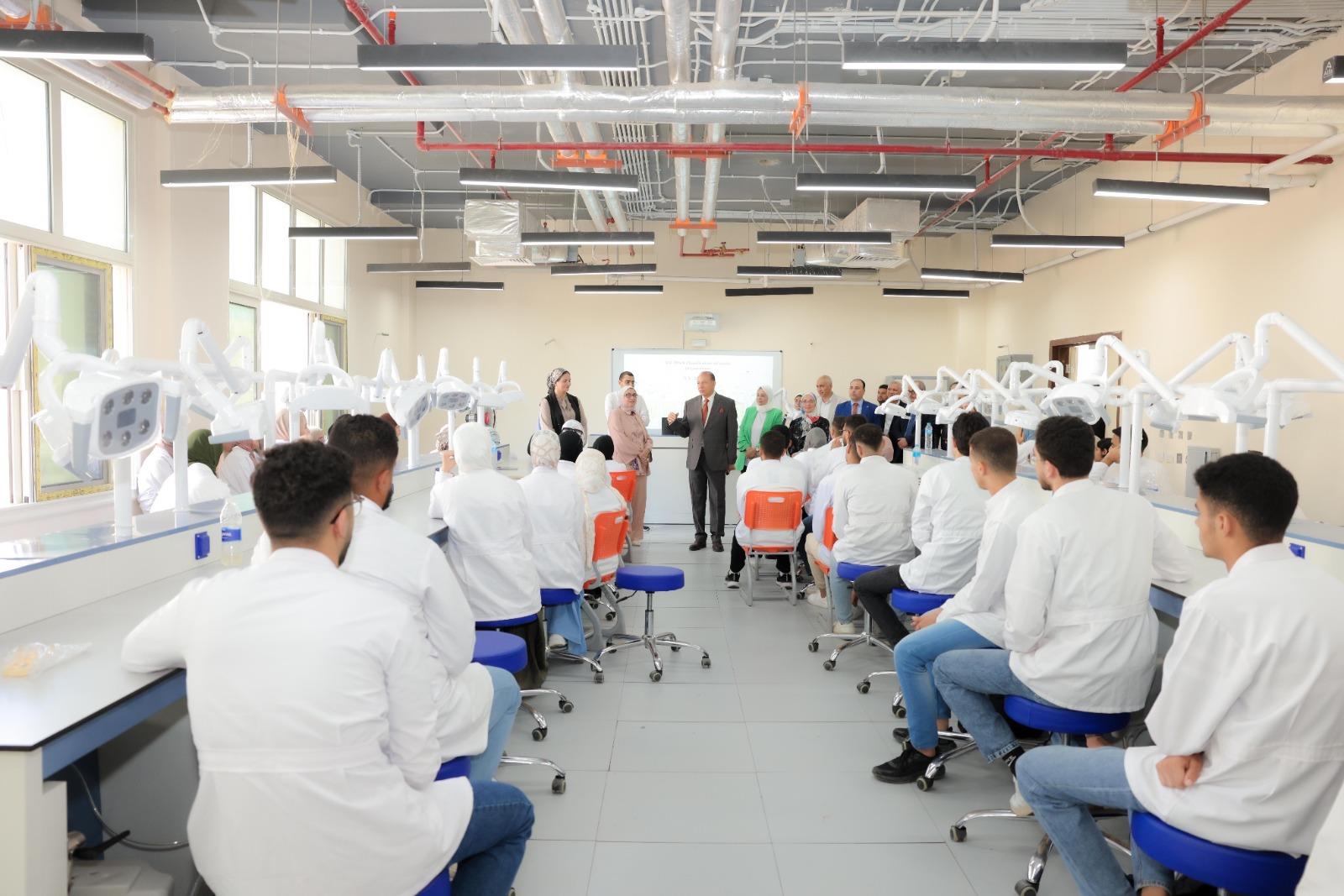 جامعة المنصورة الأهلية 