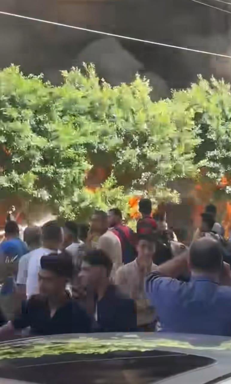 صور من الحريق