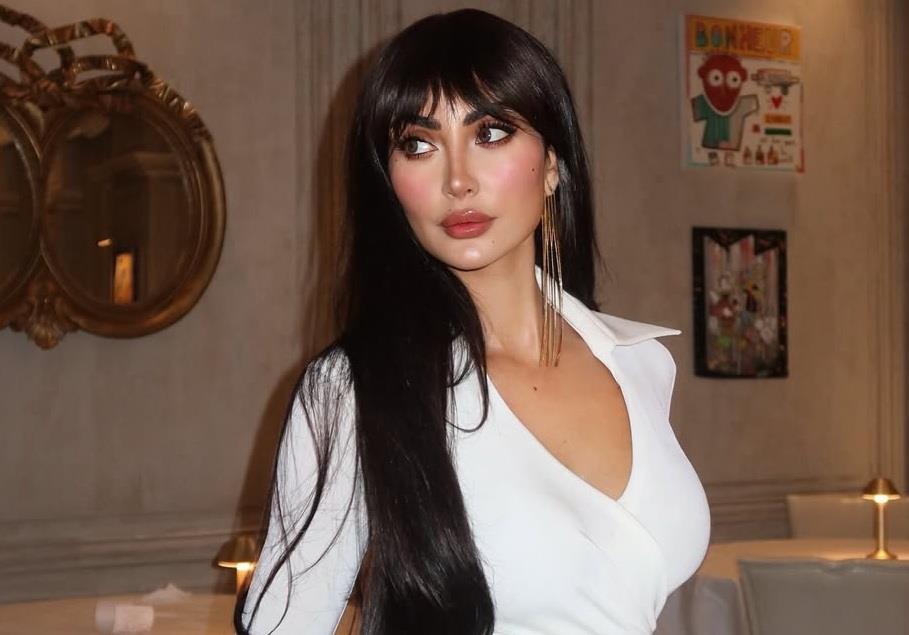 نور الغندور تتألق بإطلالة جذابة في أحدث جلسة تصوير