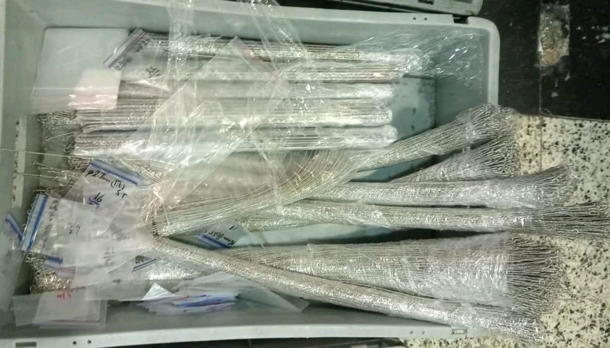 تهريب كمية من أدوات ومستلزمات طب وجراحة العظام