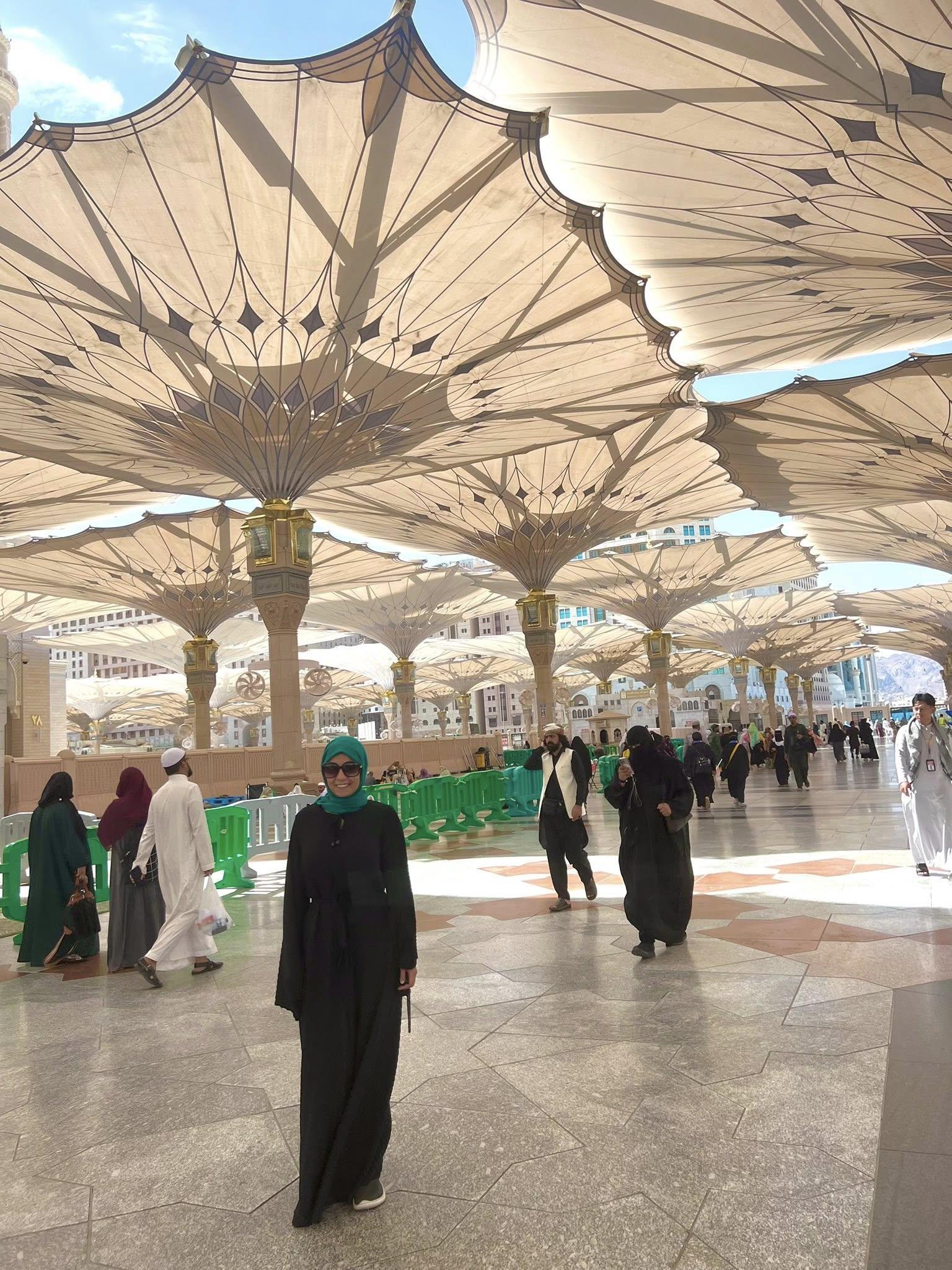 أحدث ظهور لـ سهر الصايغ من داخل الحرم المكي 