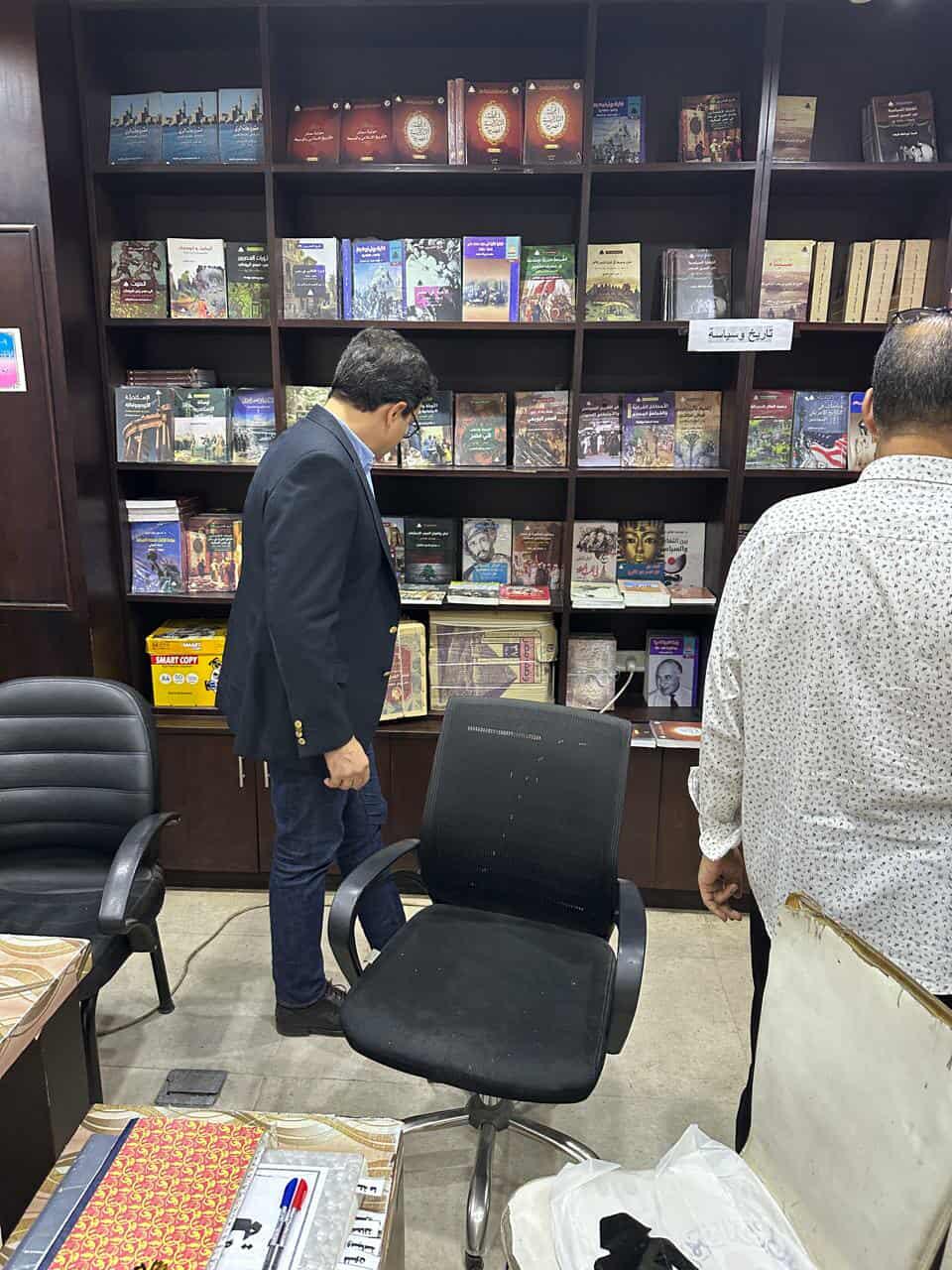 وزير الثقافة يتفقد مكتبة “شريف” التابعة للهيئة المصرية العامة للكتاب