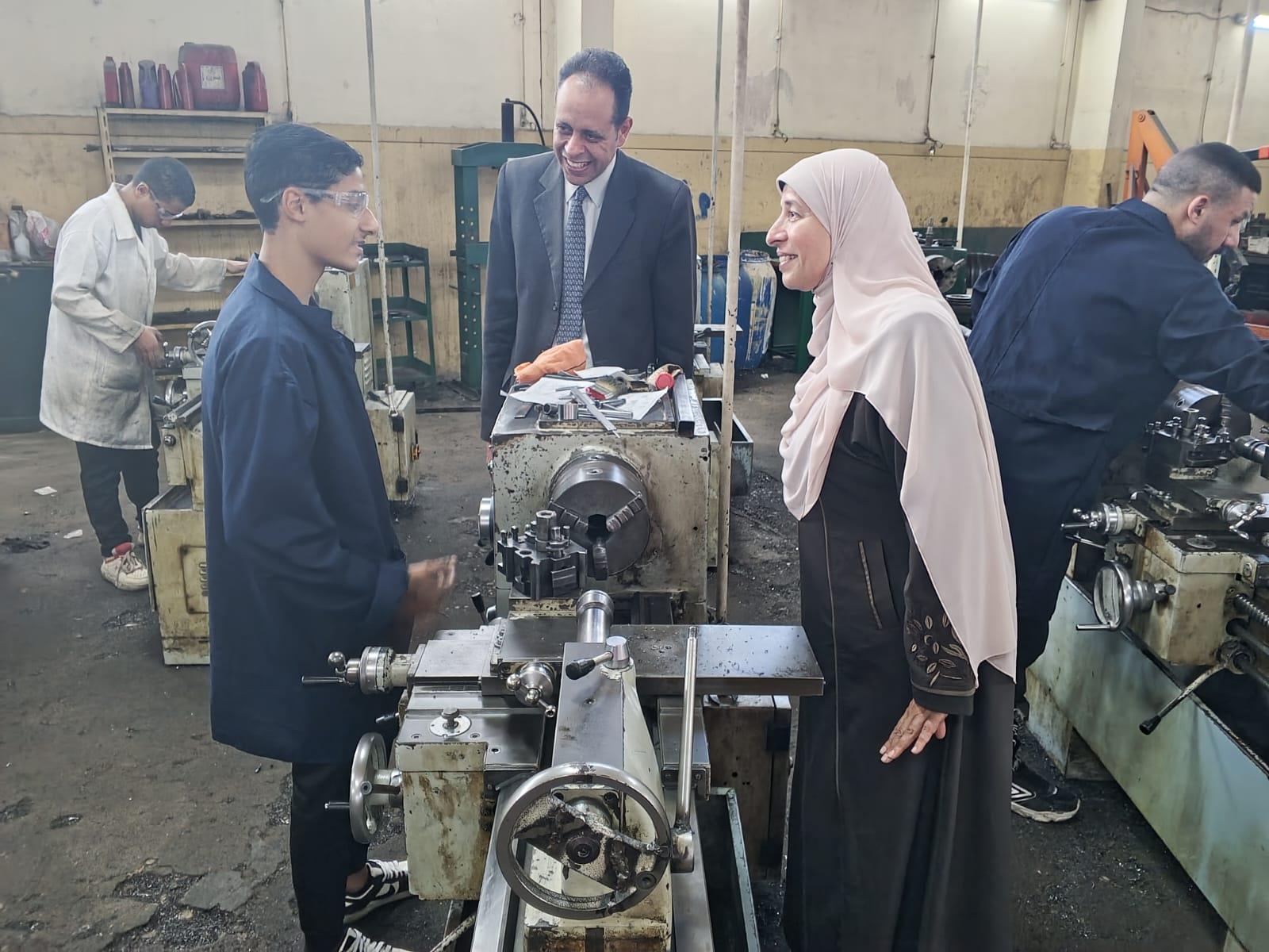 العمل" تتا
