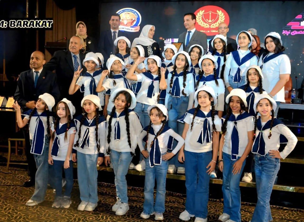 نقابة "السياحيين" تطلق مبادرة "إنت مصر"  لغرس روح الوطنية ودعم السياحة| صور