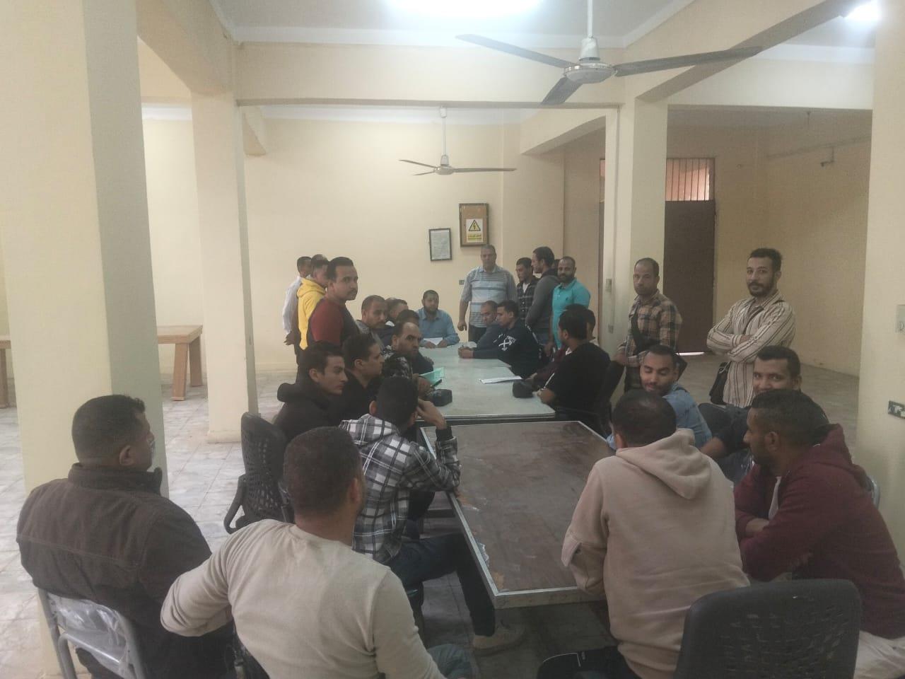 بالصور.