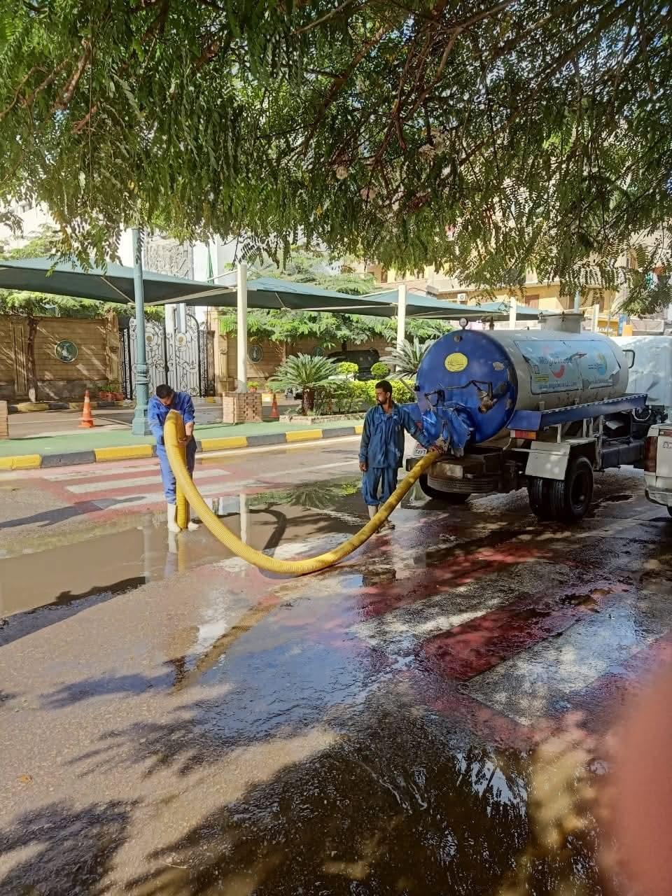 مياه المنوفية: شفط تجمعات مياه الأمطار بمدينة شبين الكوم | صور