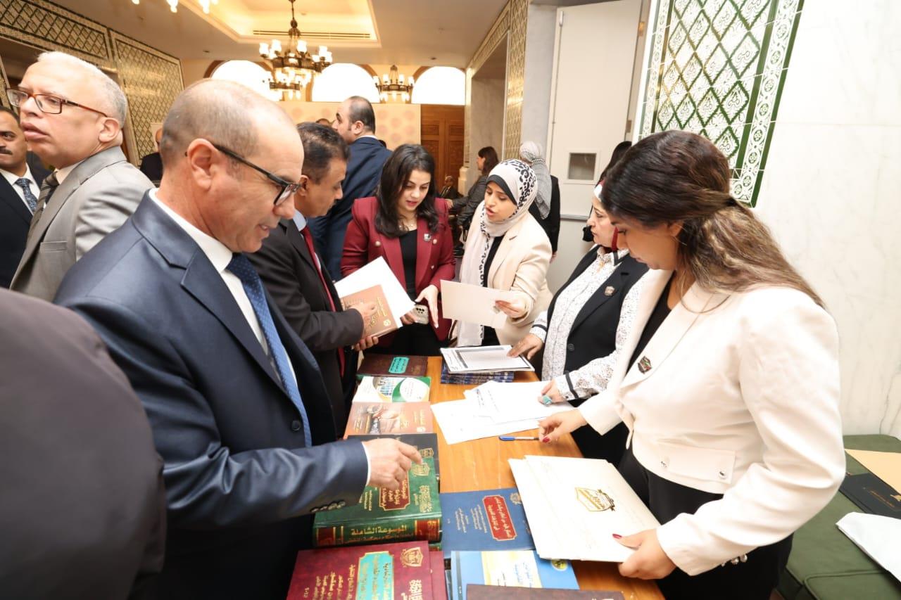 رئيس قضايا الدولة يؤكد تعزيز العمل القانوني والقضائي العربي المشترك