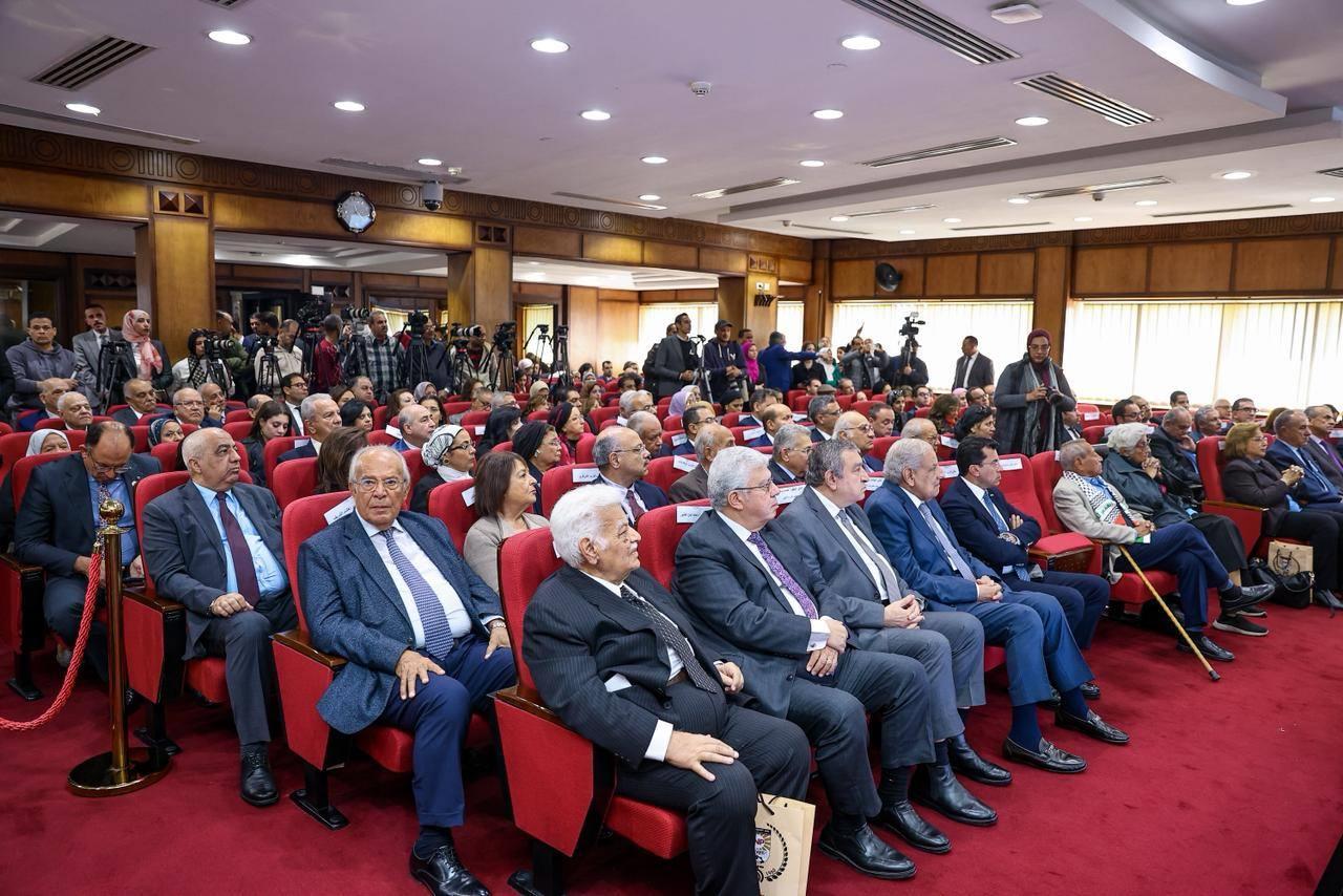 وزيرة التخطيط