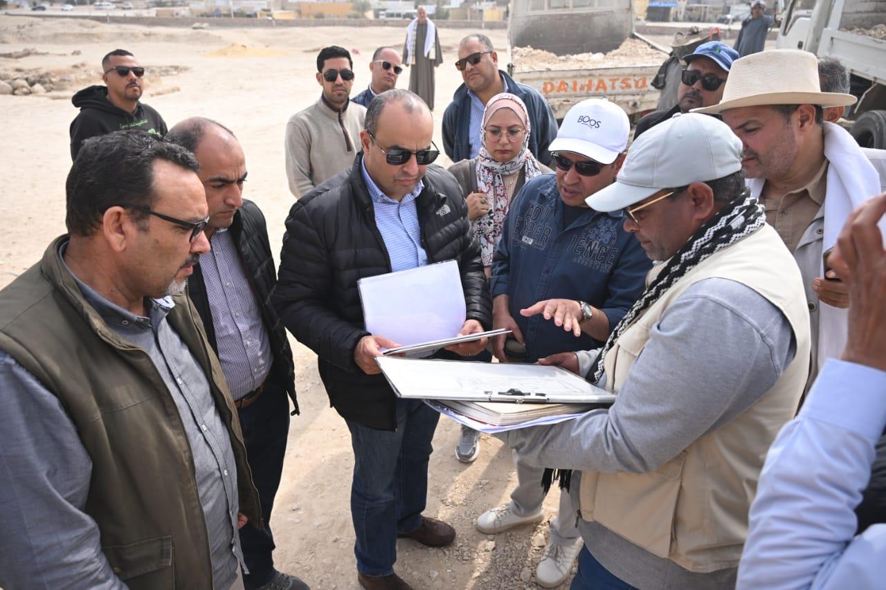 جولة ميدانية شاملة بالأقصر| الأمين العام للآثار يتابع البعثات والاكتشافات ومشروعات الترميم الكبرى