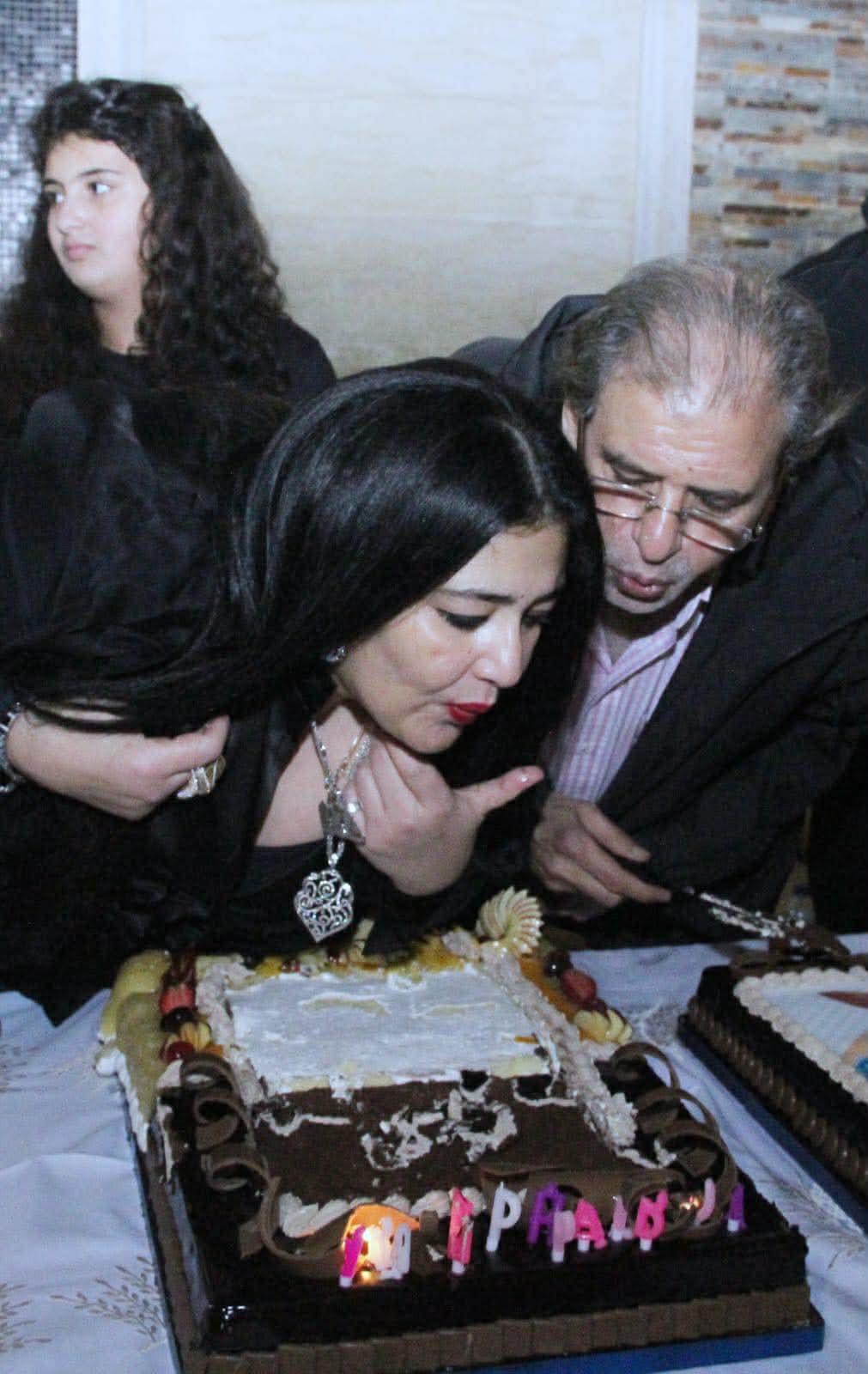 المخرج خالد يوسف يحتفل بعيد ميلاد زوجته بحضور مشاهير الفن والمجتمع