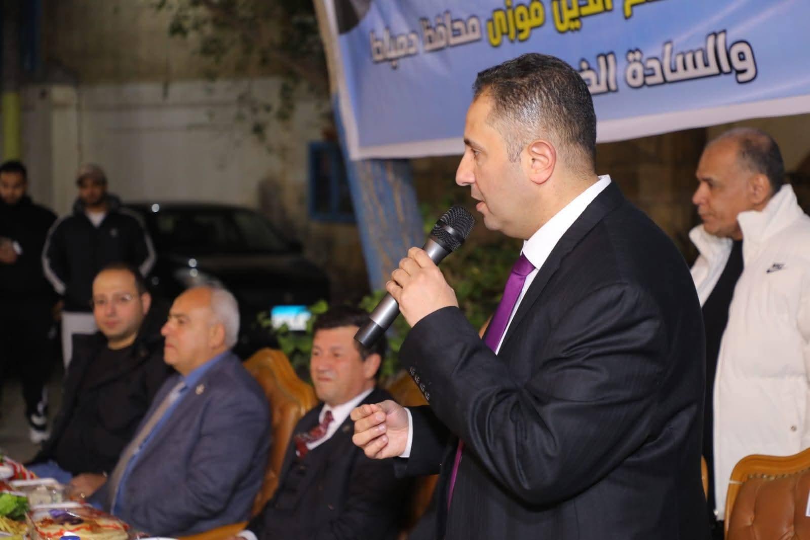 محافظ دمياط يشارك بمائدة السحور الجماعى بكنيسة الروم الأرثوذكس 