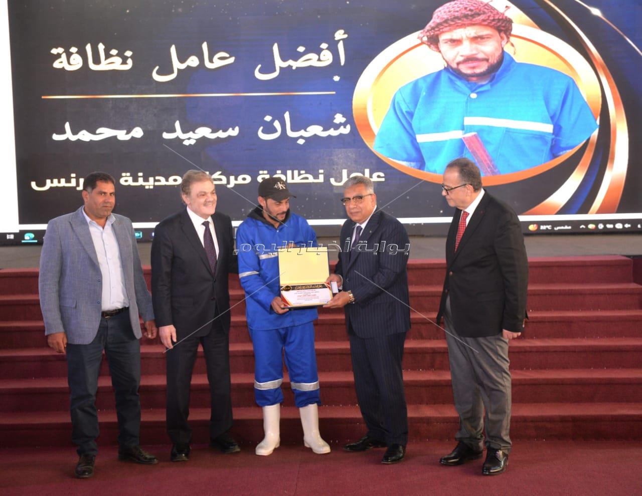 حفل " حصاد التميز.. رواد العطاء” بحضور رئيس حزب الوفد ويكرم  المتميزين . 