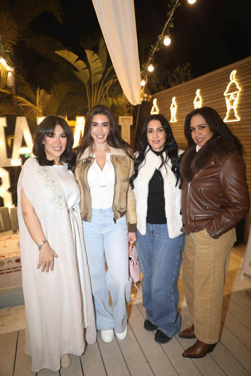 إفطار نسائي يجمع نجمات الفن.. غناء بشرى وبحضور ياسمين صبري