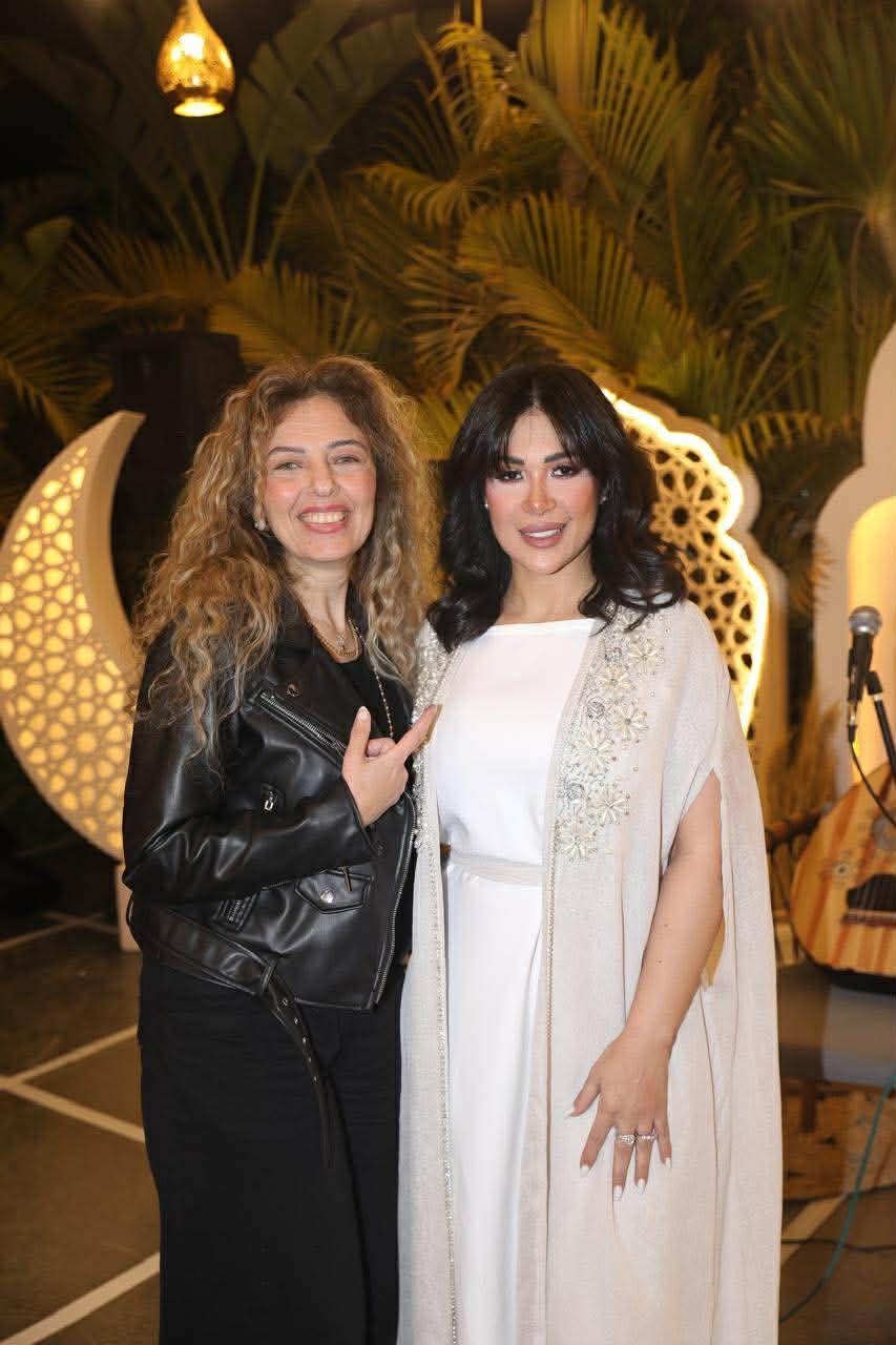 إفطار نسائي يجمع نجمات الفن.. غناء بشرى وبحضور ياسمين صبري