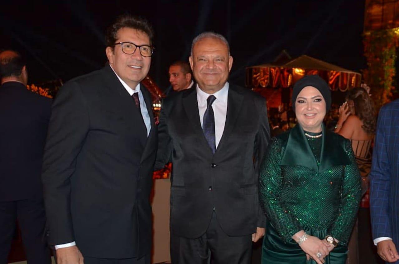  الهضبة وراغب علامة يشعلان زفاف أسطوري لابنة شقيق عماد زيادة بالأهرامات
