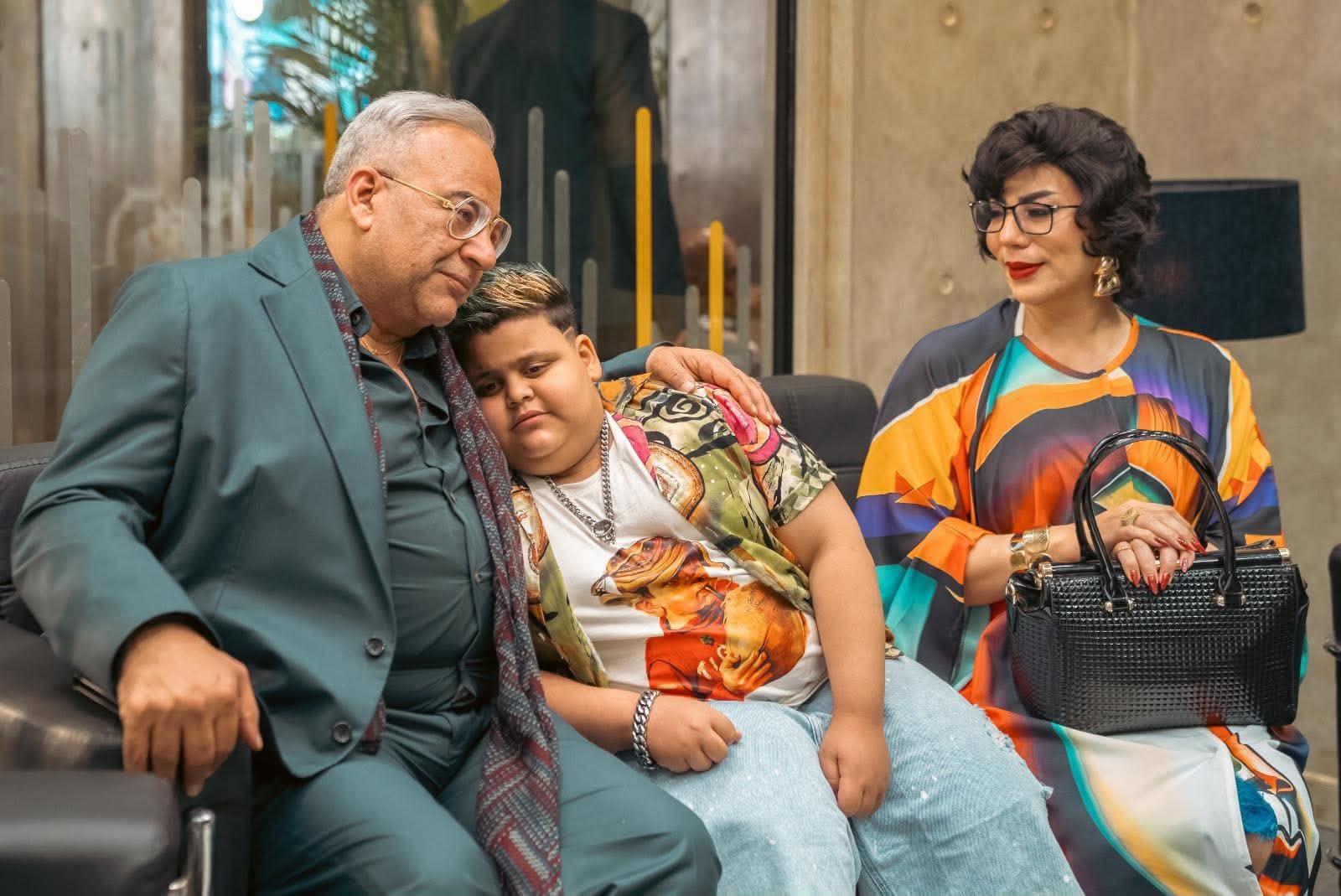 كواليس فيلم المغامرة الكوميدي "ابن مين فيهم؟" قبل انطلاقه في دور العرض بمصر 