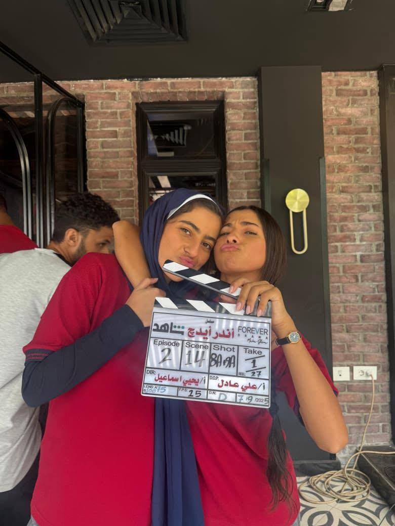 جيسيكا حسام الدين تكشف كواليس ومشاهد من "أندر إيدج"  