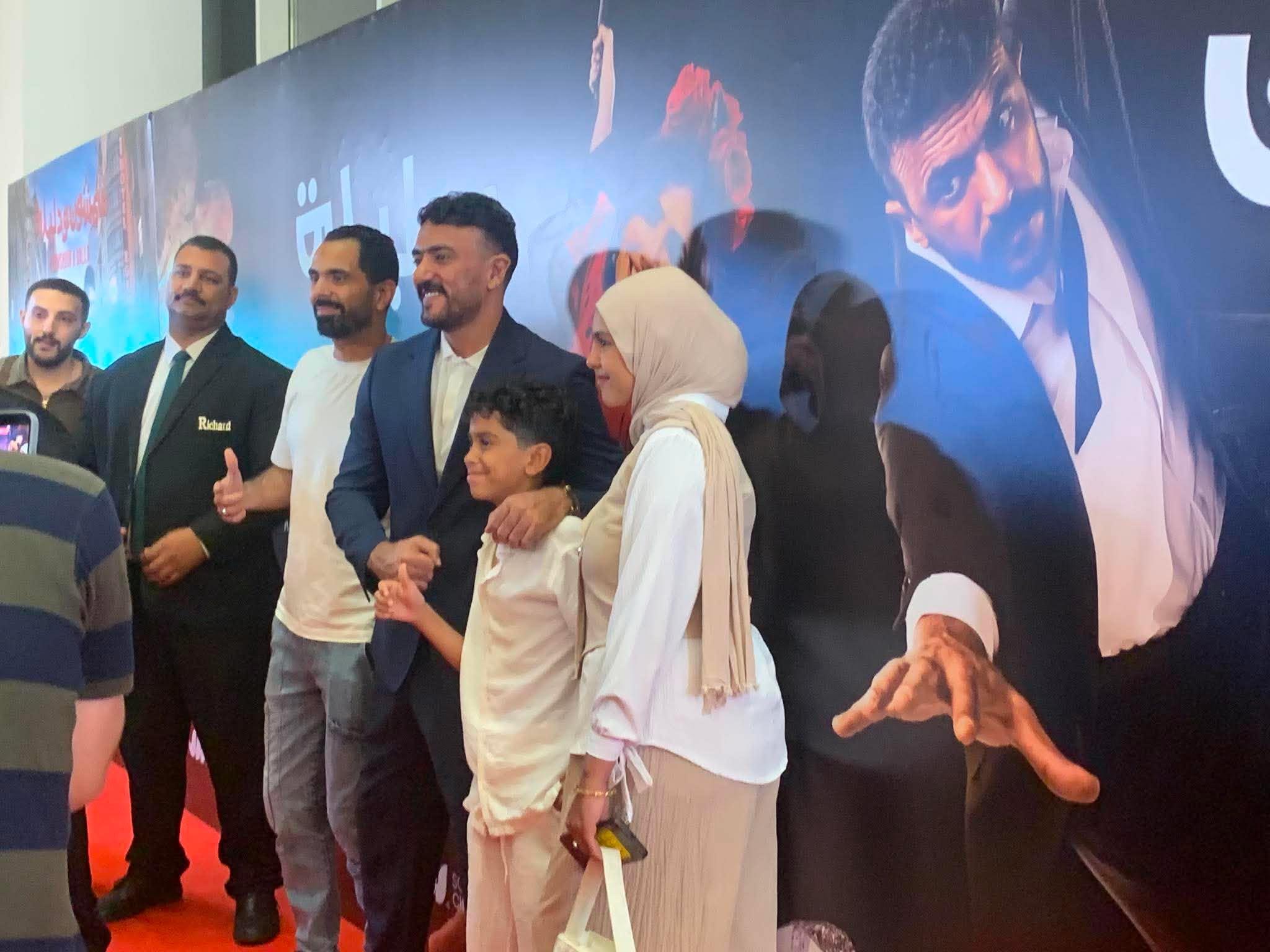 أحمد العوضي يتألق في العرض الخاص لفيلم «شمشون ودليلة»  