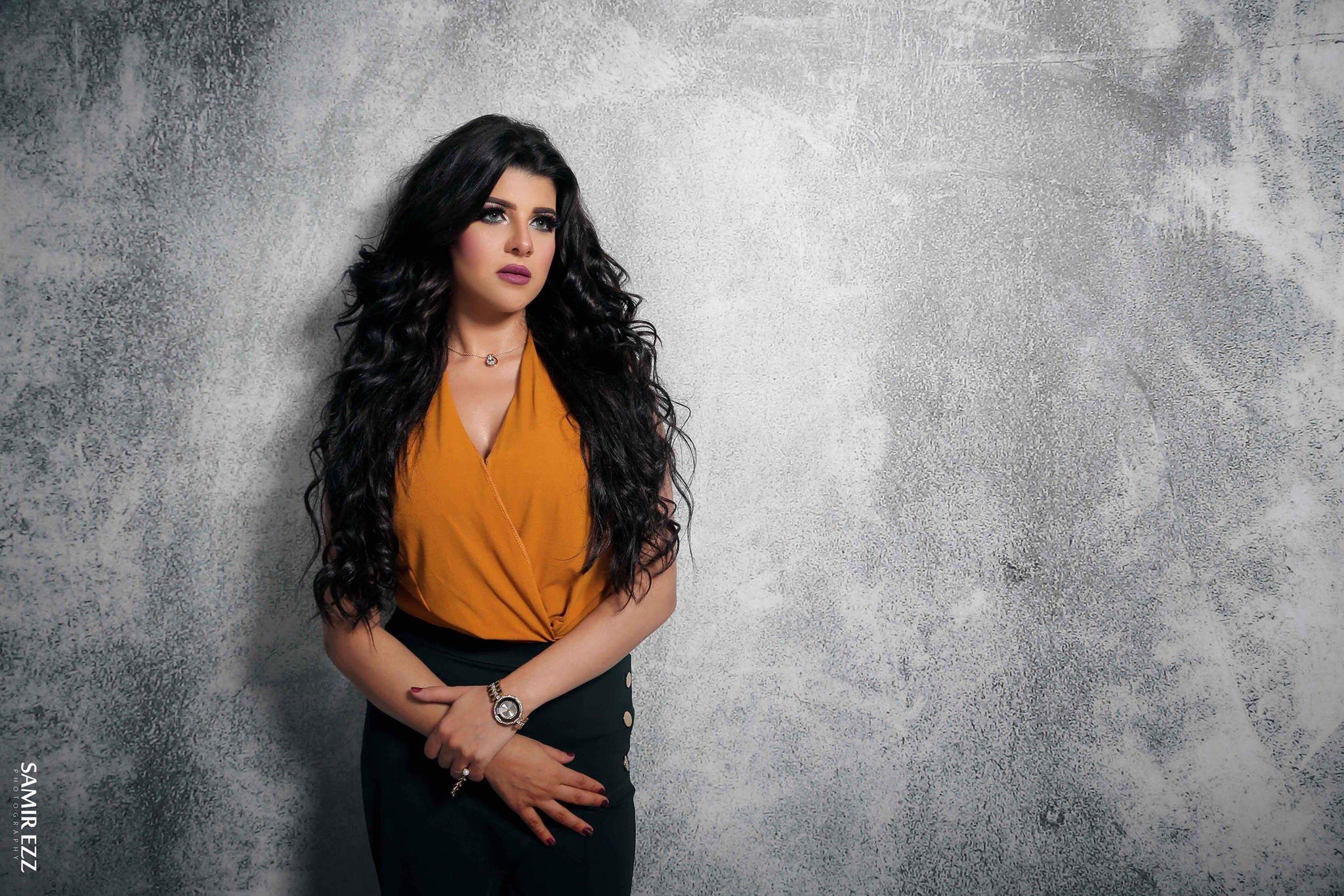 أحدث جلسة تصوير للفنانة برلنتي عامر.