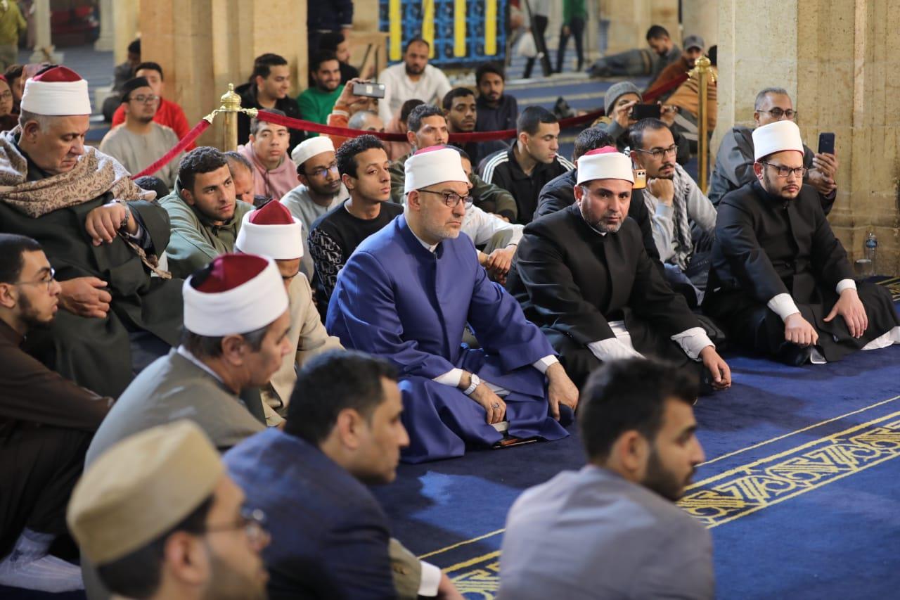 ملتقى الأزهر للقضايا الإسلامية يناقش الدروس والعبر المأخوذة من غزوة بدر الكبرى