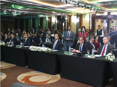 وزير الاتصالات يشارك بالجلسة الافتتاحية لمؤتمر ومعرض الأمن السيبراني caisec’26 