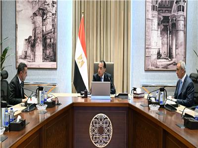 مدبولي يتابع الموقف التنفيذي للمشروعات التنموية والخدمية في المنوفية