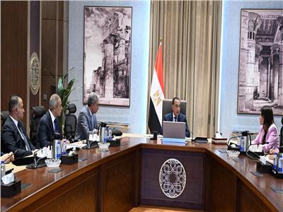 رئيس الوزراء يتابع جهود دفع قطاع السياحة