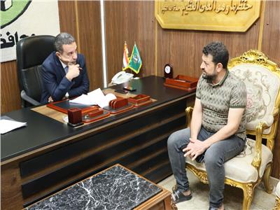 محافظ المنوفية يأمر بصرف مساعدة مالية وعينية عاجلة لأسرة تعاني من ظروف صحية ومعيشية صعبة 