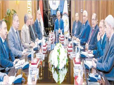تطوير إنتاج الذخائر| جمبلاط: الالتزام بأعلى معايير الجودة والكفاءة فى التصنيع