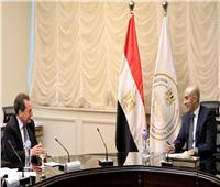 وزير التعليم يبحث مع السفير الفرنسي سبل تعزيز التعاون في مجال التدريب المهني