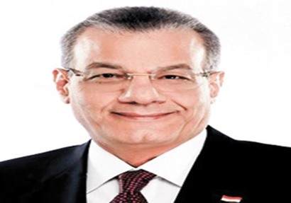 عادل حمودة