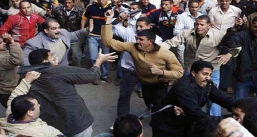 إحراق "قميص" يشعل النار بين المسلمين والأقباط بالبدرشين 