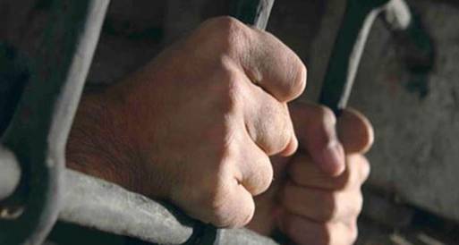ضبط عامل بحوزته بانجو وأقراص مخدرة بقنا