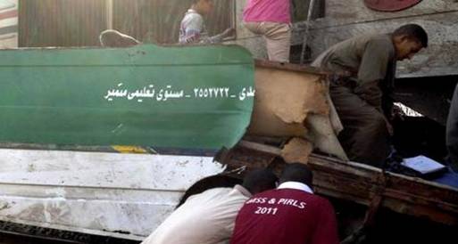 أهالي ضحايا قطار أسيوط يطالبون بالقصاص من المسؤولين