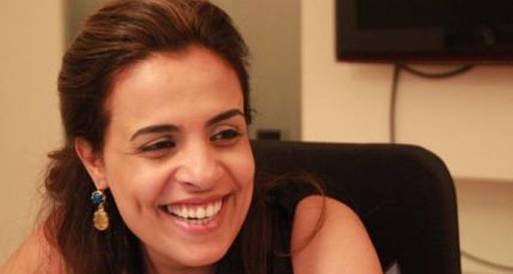 يارا جبران تنتهي من فرش وغطا