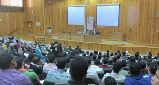 ندوة بصيدلة القاهرة تطالب بتشديد عقوبات الاتجار في المخدرات