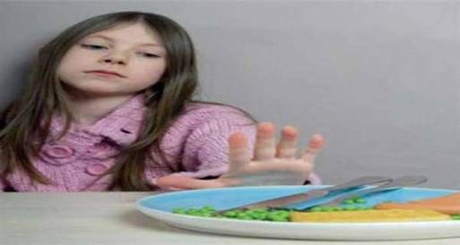 مرضى فقدان الشهية العصبي يعانون من سوء إتصال الروابط العصبية بالمخ