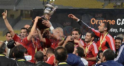 أبو تريكة وفتحي وجدو يهنئون لاعبي الأهلي بالسوبر الأفريقي