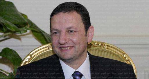 وزير التموين يبحث مشاكل الطاقة بمصانع الطوب