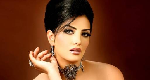 حورية و أيتن و ميس أمهات قبل الأوان