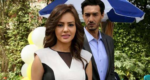 مخرج مسلسل جذور: مش فاضي للحكي الفاضي