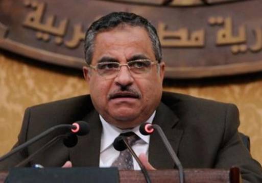  د. أحمد فهمي رئيس مجلس الشوري