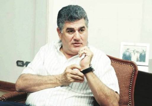 عبدالحكيم عبدالناصر